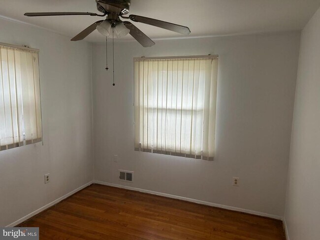 Building Photo - 4402 Sellman Rd