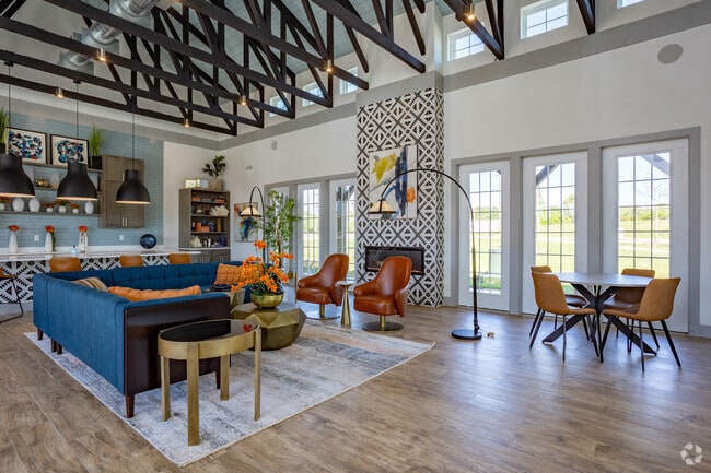 Interior Photo - Virtu on Cumberland