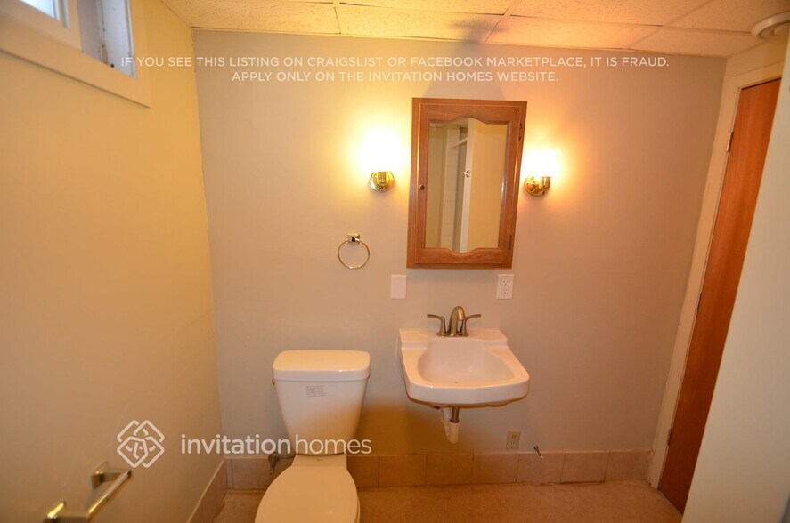 Building Photo - 320 Garfield Ave