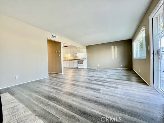 Building Photo - 7732 Cypress Dr