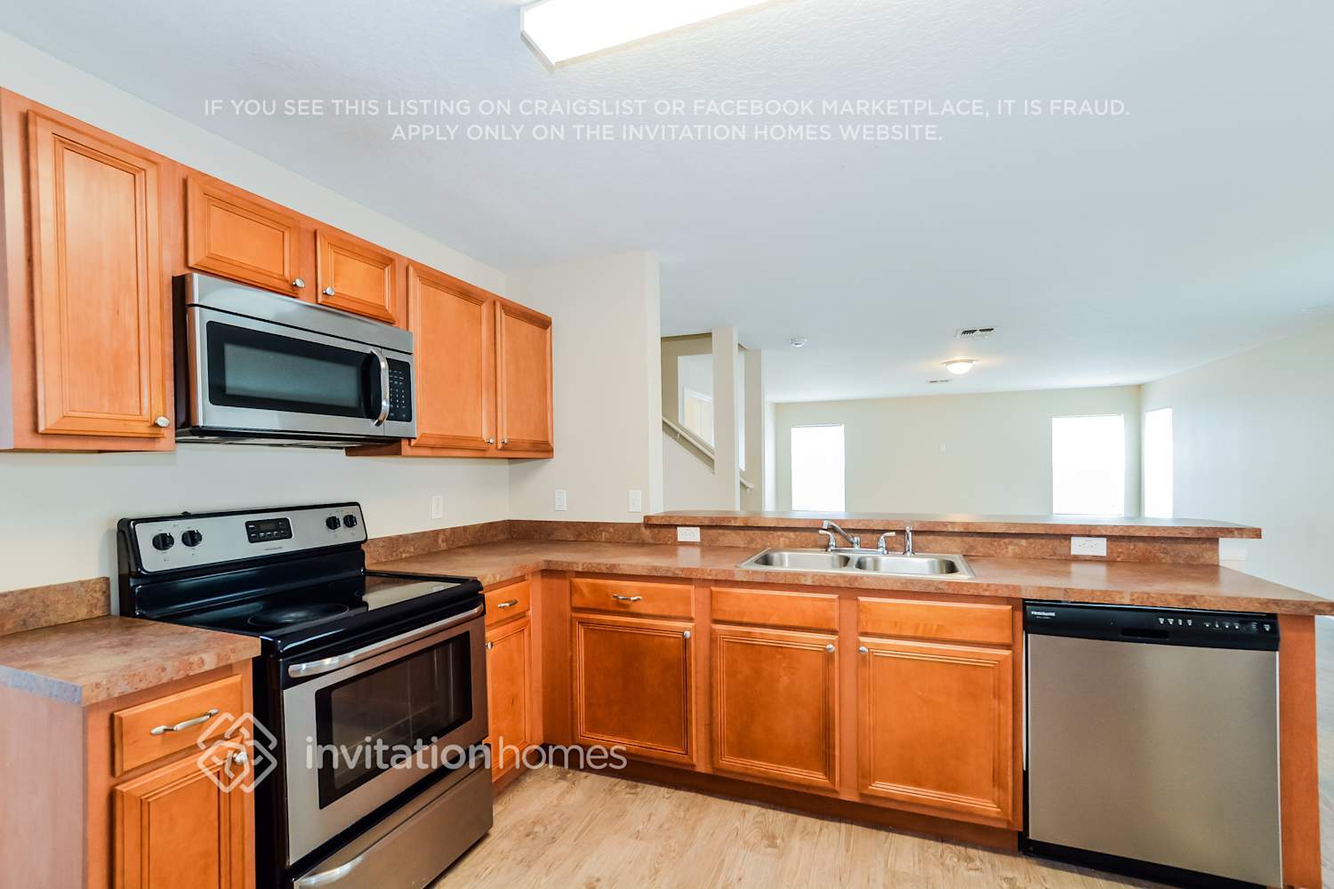 Building Photo - 1346 Karok St