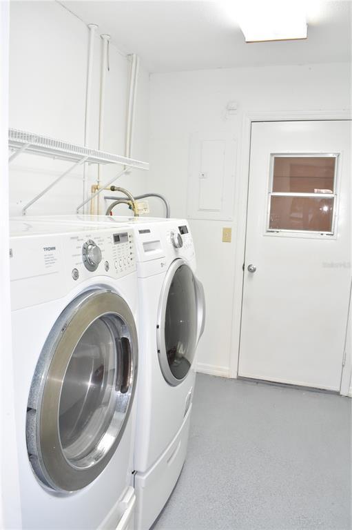 Building Photo - 1906 Canterbury Ln