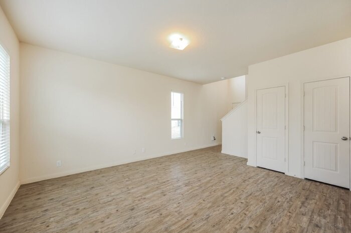 Building Photo - 4803 War Horse Dr