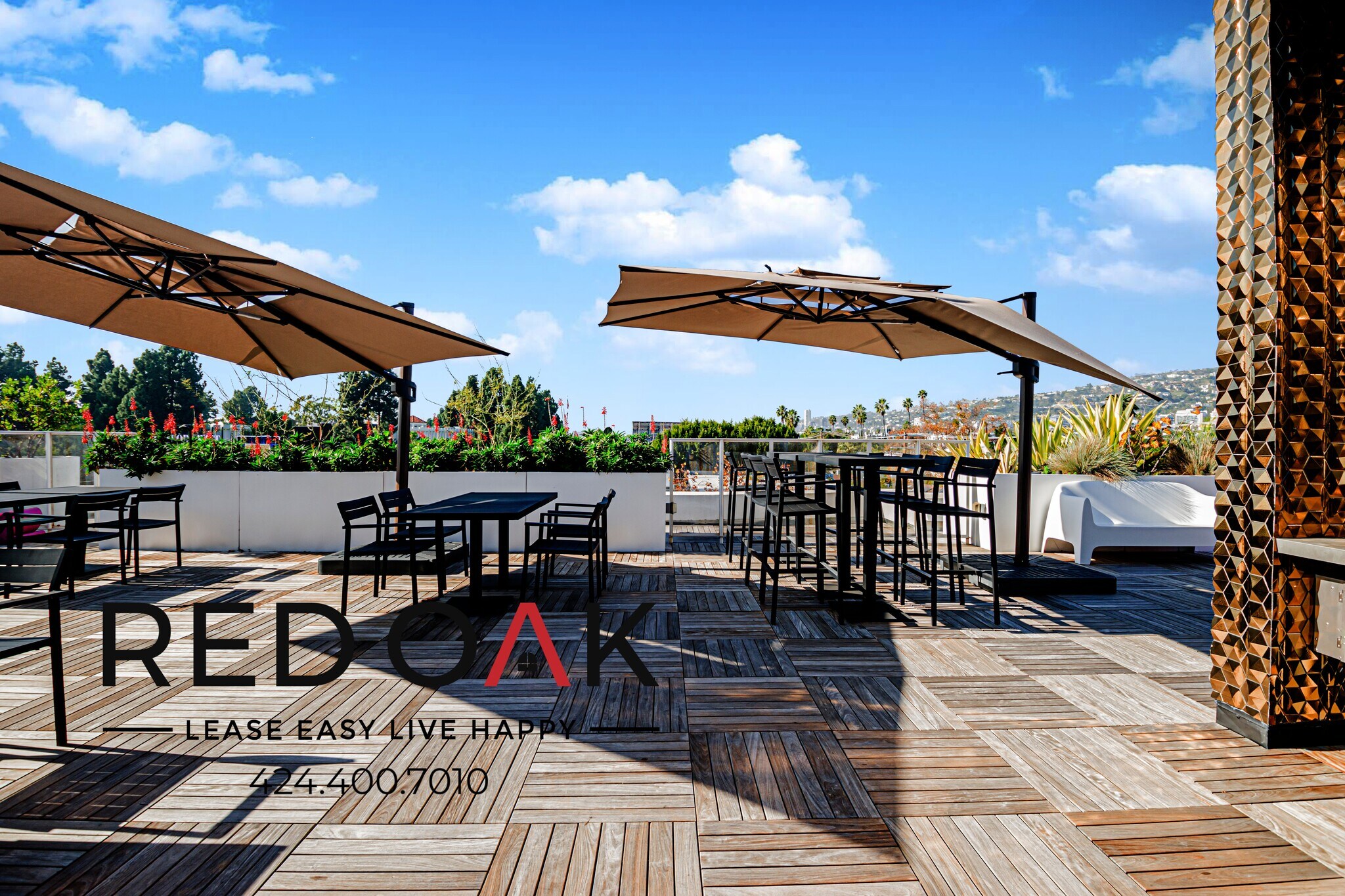 Building Photo - 700 N Spaulding Ave