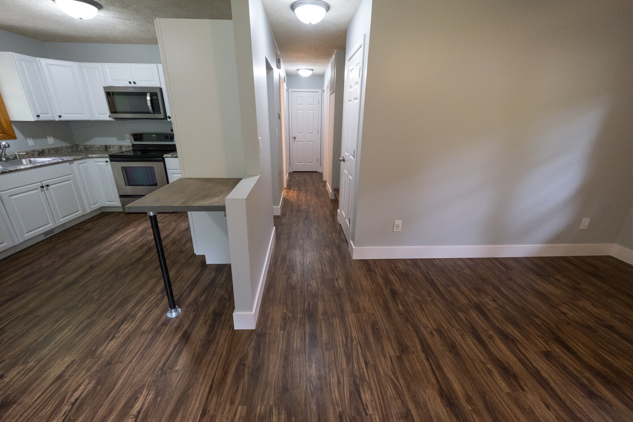 Building Photo - 4263 Eagle Crest Dr