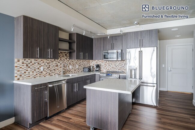 Building Photo - 101 Taylor Ave N