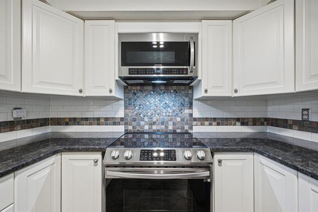 Building Photo - 5833 Birchbrook Dr