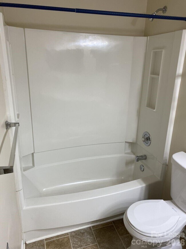 Building Photo - 10603 Old Bridge Ln