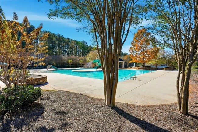 Building Photo - 405 Chadwick Cmns