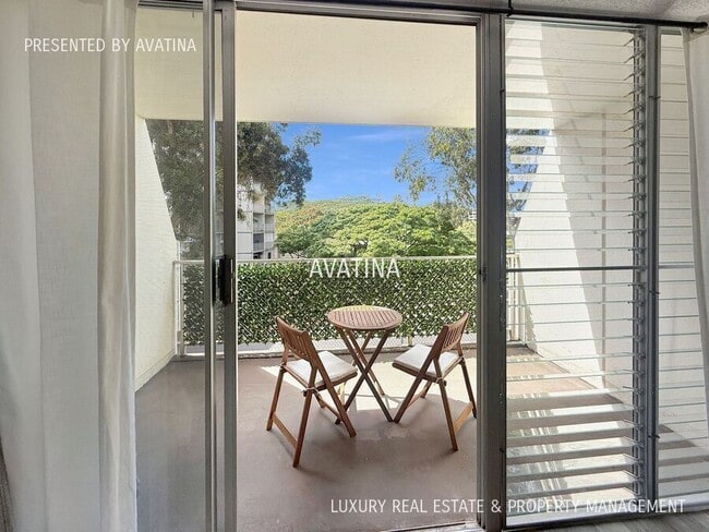 Building Photo - 95-2043 Waikalani Pl-A201