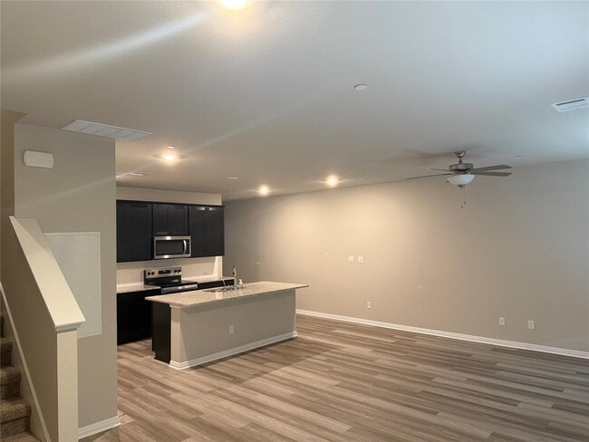 Building Photo - 1850 Settlers Glen Dr