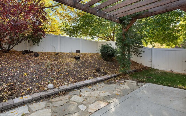 Building Photo - Charming 3 Bedroom Home in Eagle – Minutes to Eagle Bike Park