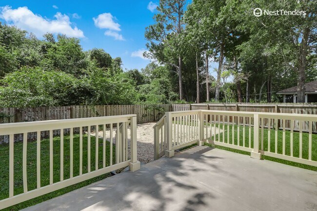 Building Photo - Amelia Island Beauty in Islesworth!