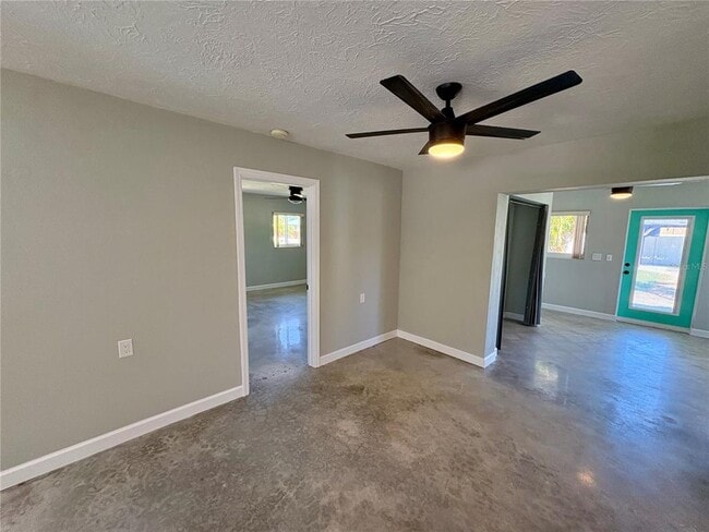 Building Photo - 4342 Pompano Ln