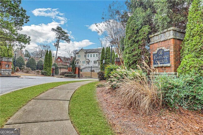 Building Photo - 2178 Wiggins Walk
