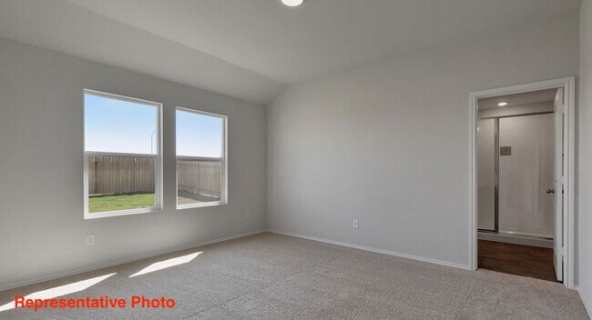 Building Photo - 4 BR/ 2BA - 1612 SF - Seguin in Arroyo Ranch!