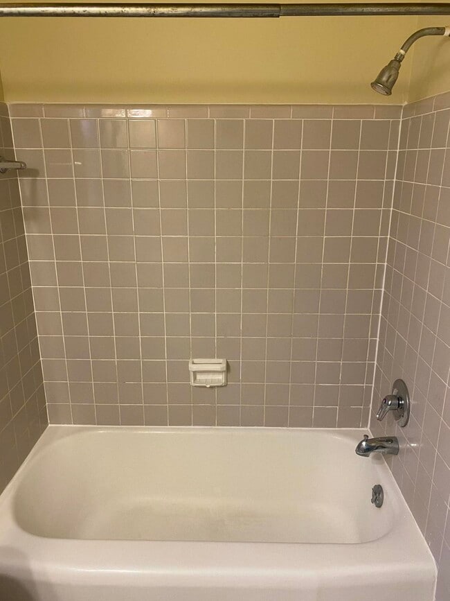 Building Photo - 1172 Surf Rd