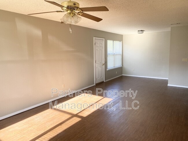 Building Photo - 1645 N Dawn Dr