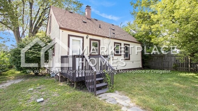 Building Photo - 5993 John Daly St