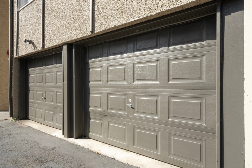 Garages Included With Two Bedroom Home - Rainier Gardens Aparments