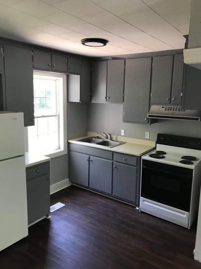 Building Photo - "Charming 2-Bedroom Haven in Jonesboro – Your Perfect Retreat Awaits!"
