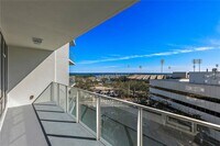 Building Photo - 175 1st St S