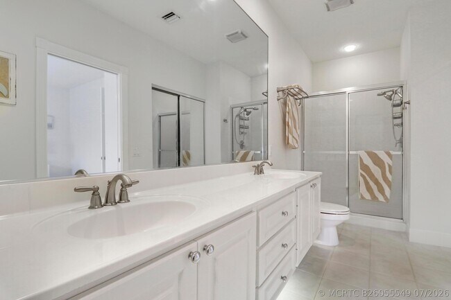 Building Photo - 73 Laurel Oaks Cir