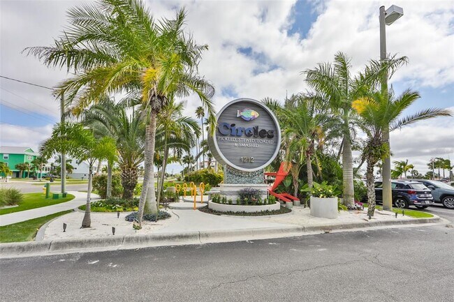 Building Photo - 1041 Apollo Beach Blvd