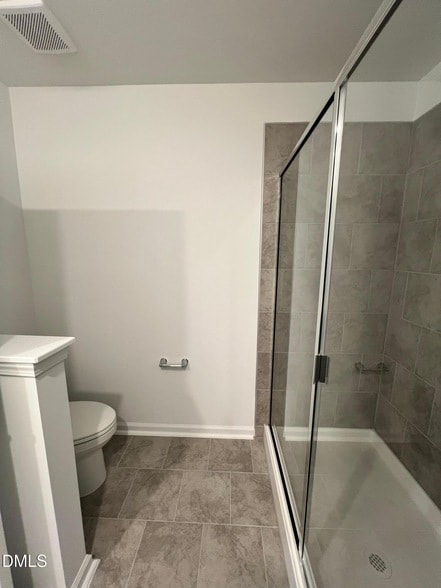 Building Photo - 2305 Oakwood Mdws Ct