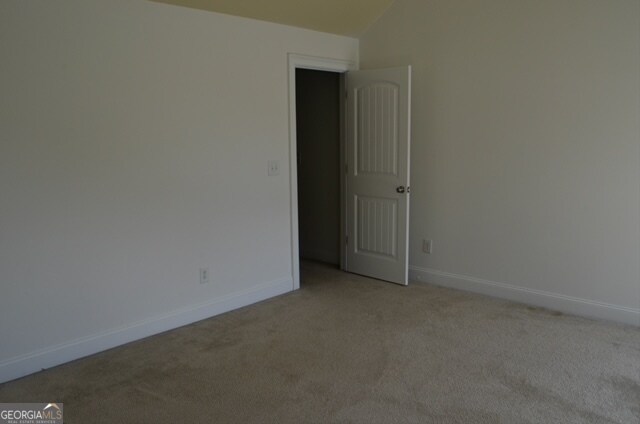 Building Photo - 15 Creekwater Dr