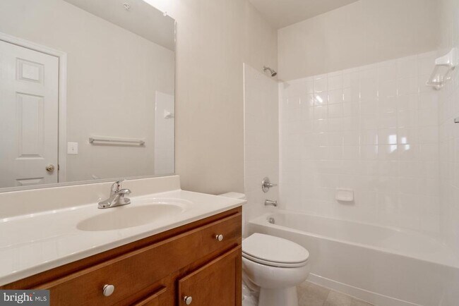 Building Photo - 9800 Traver St
