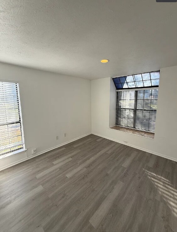 Building Photo - 4540 Chaha Rd