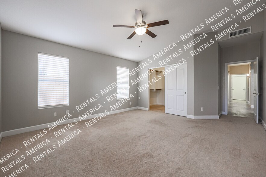 Building Photo - 3229 E Brookwood Ct