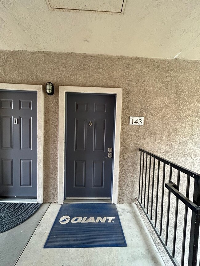 Building Photo - **AVAILABLE NOW*** One of the most desirab...