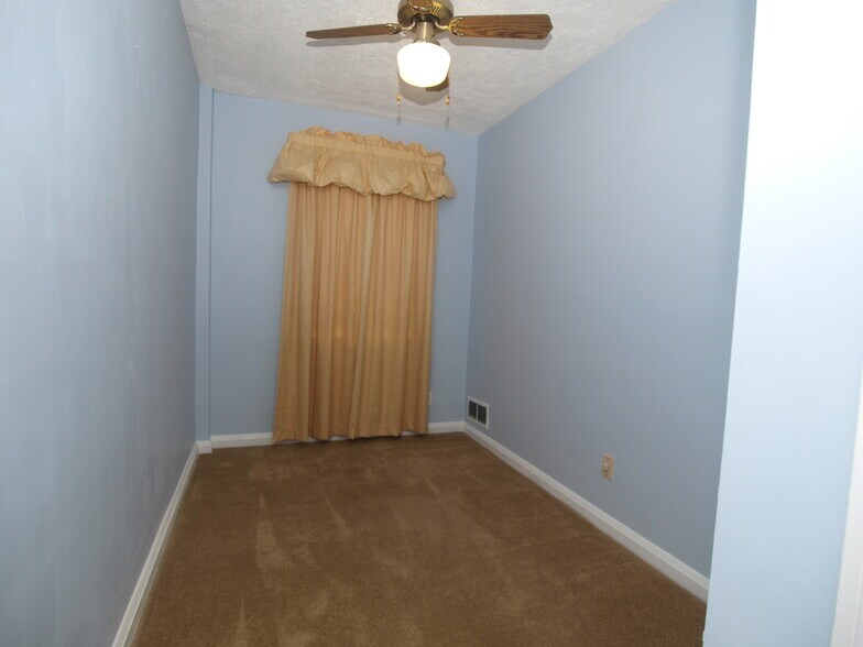Bedroom 3 - 3422 McShane Way