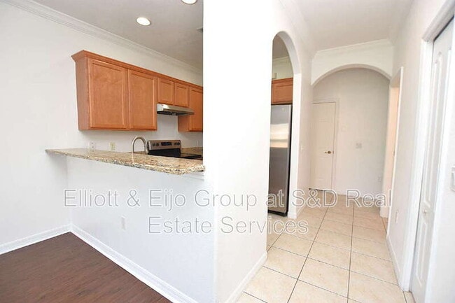 Building Photo - 6352 Sedgeford Dr