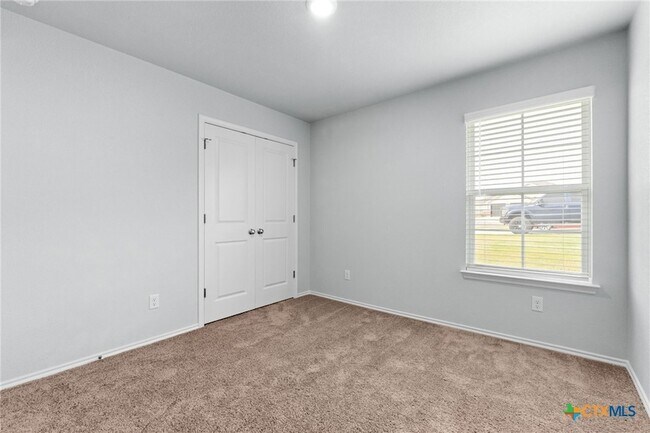 Building Photo - 1218 LEXINGTON Dr