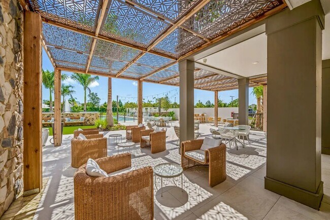 Building Photo - 7950 North Park Boulevard, Unit 2