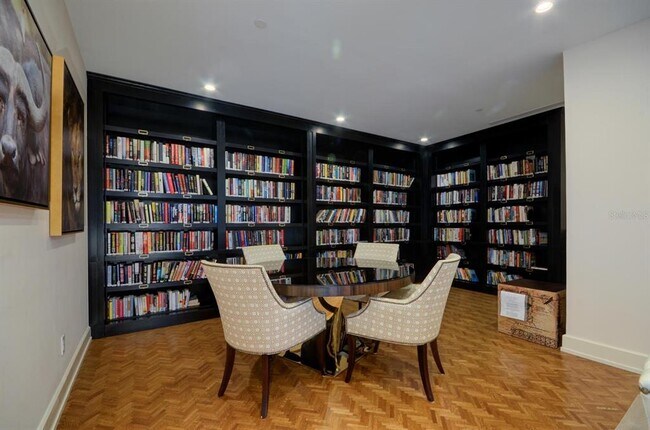 Building Photo - 3301 Bayshore Blvd