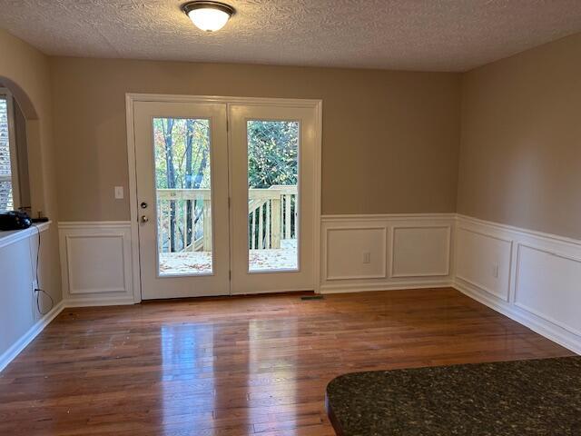 Building Photo - 3096 Roundway Down Ln