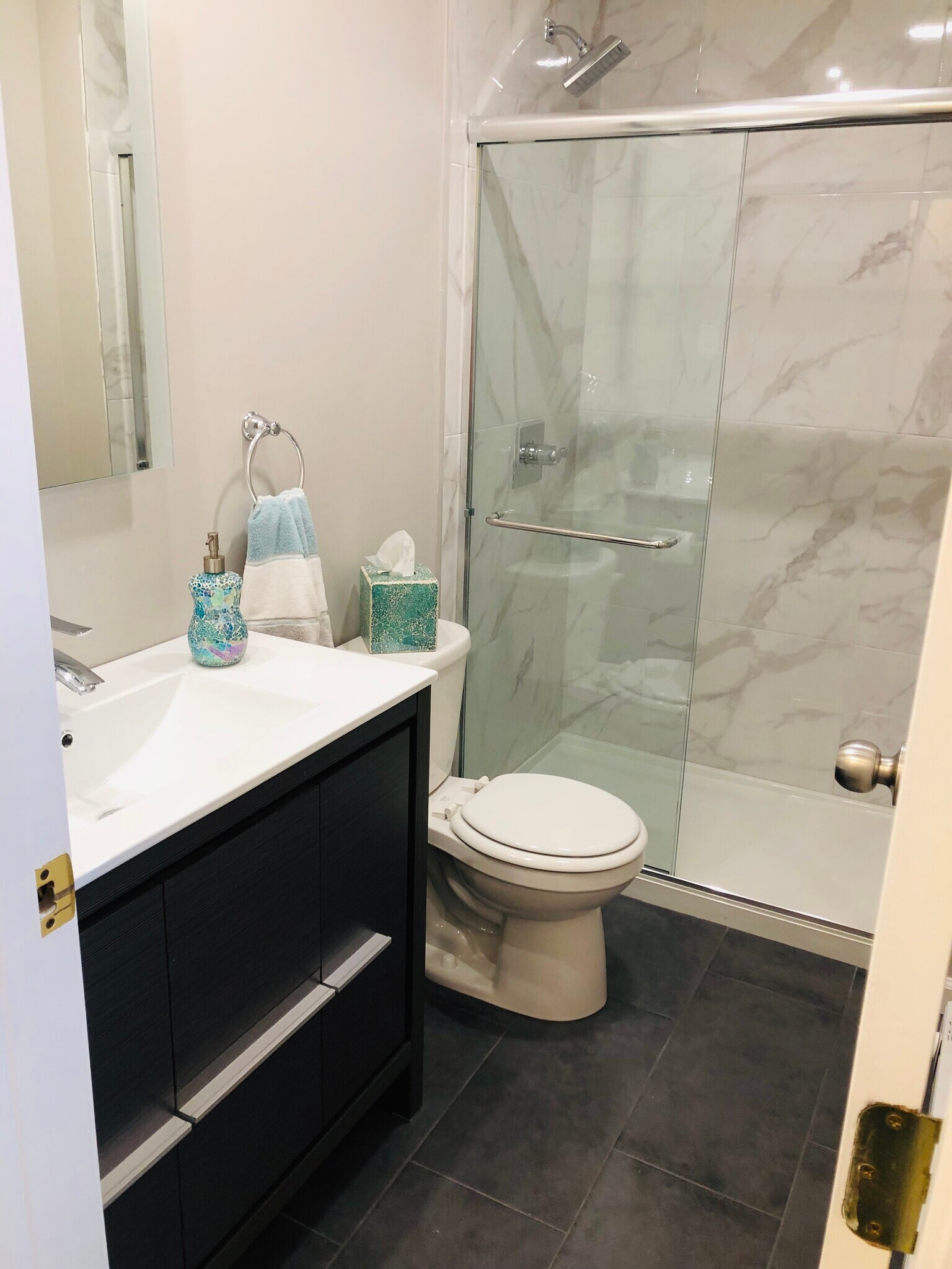 Building Photo - 80 Hickory Rd