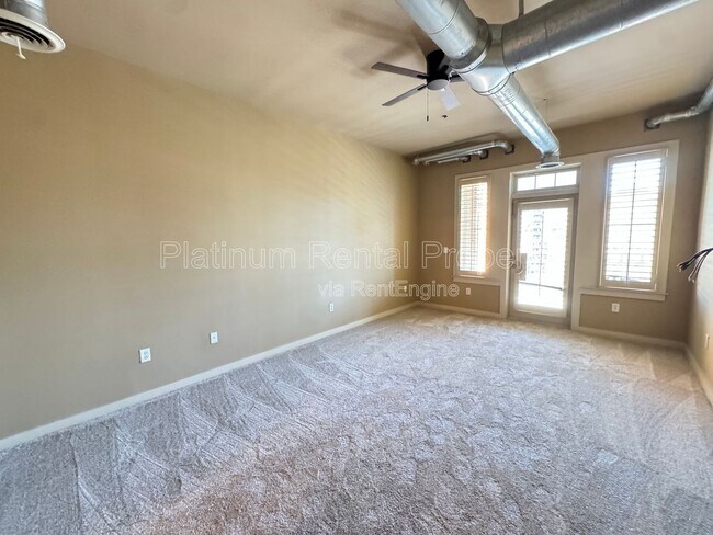 Building Photo - 264 19th St NW