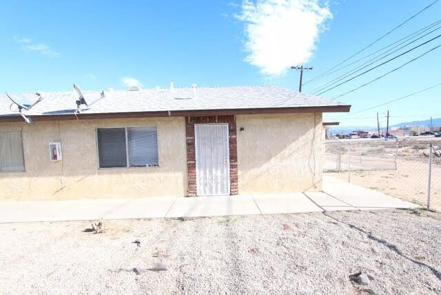 Building Photo - 16315 Juniper St