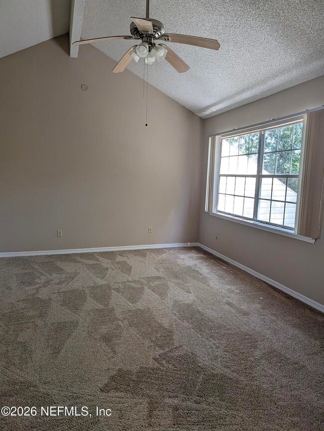 Building Photo - 8175 Dunbarton Ct