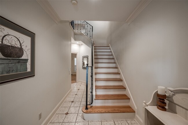 Building Photo - 3511 Yupon St