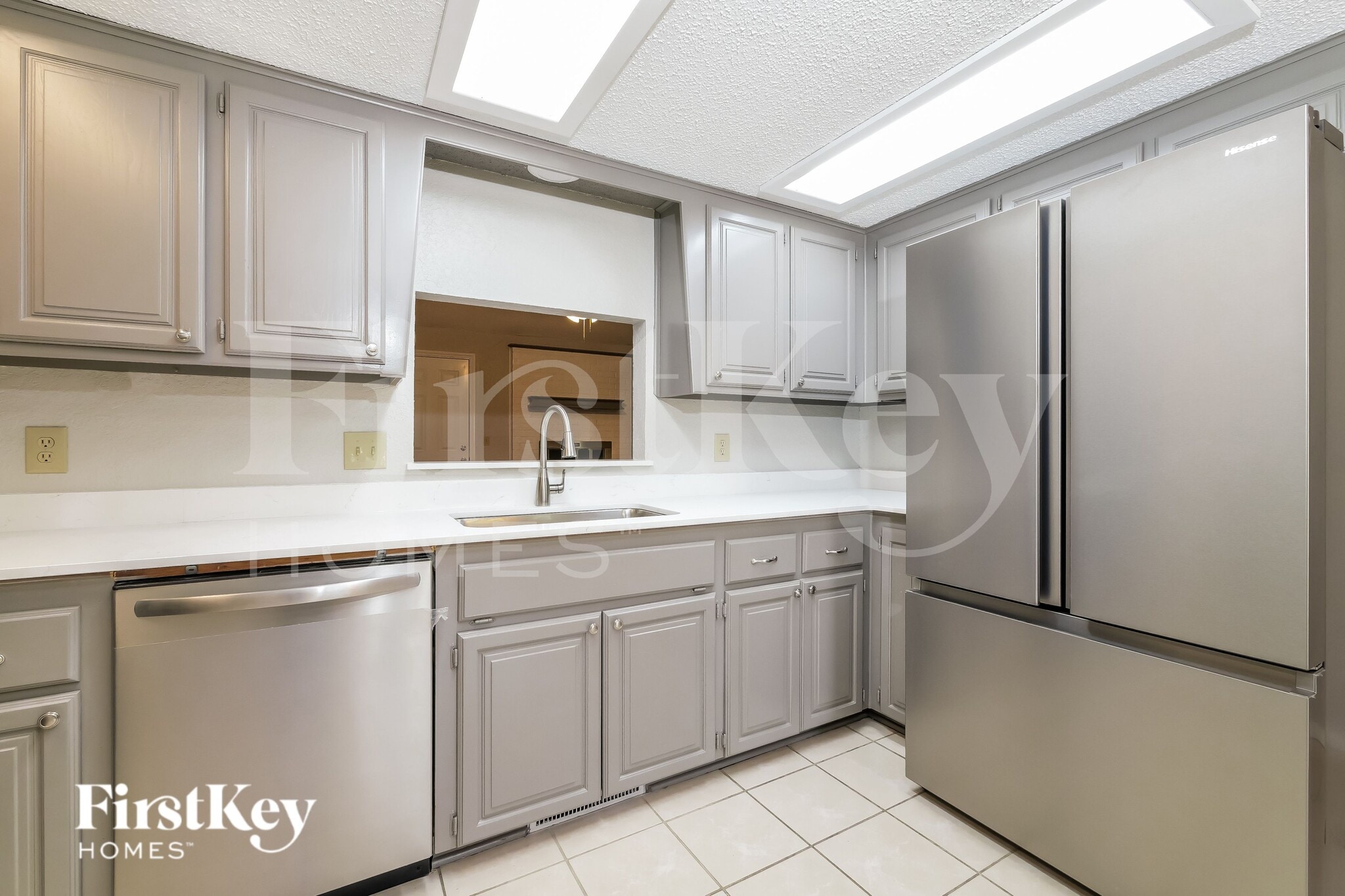 Building Photo - 1008 Sennybridge Dr