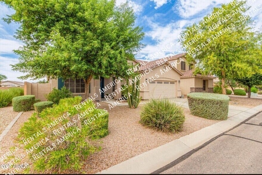 Building Photo - 30984 N Obsidian Dr