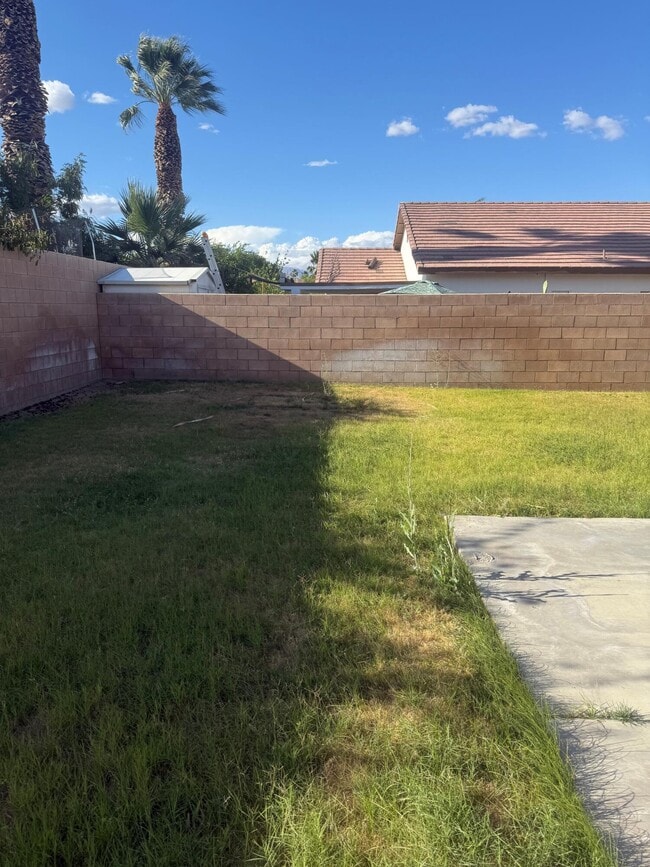 Building Photo - 44313 Larrea St