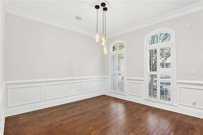 Building Photo - 841 Inman Vlg Pkwy NE