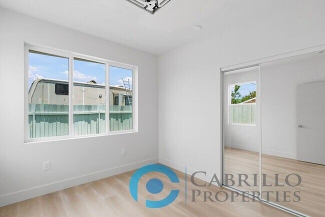 Building Photo - 3516 Oak Glen Ln